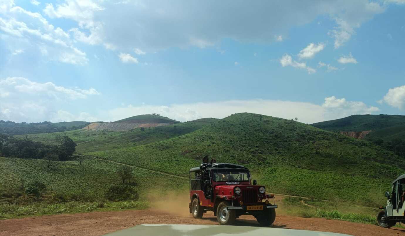 periyar tours and jeep safari